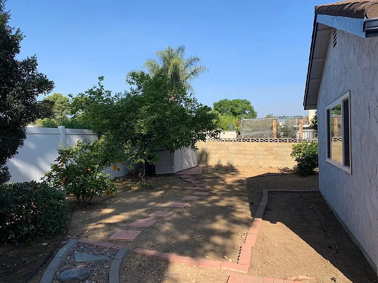 3061 Rollings Ave — Photo 9