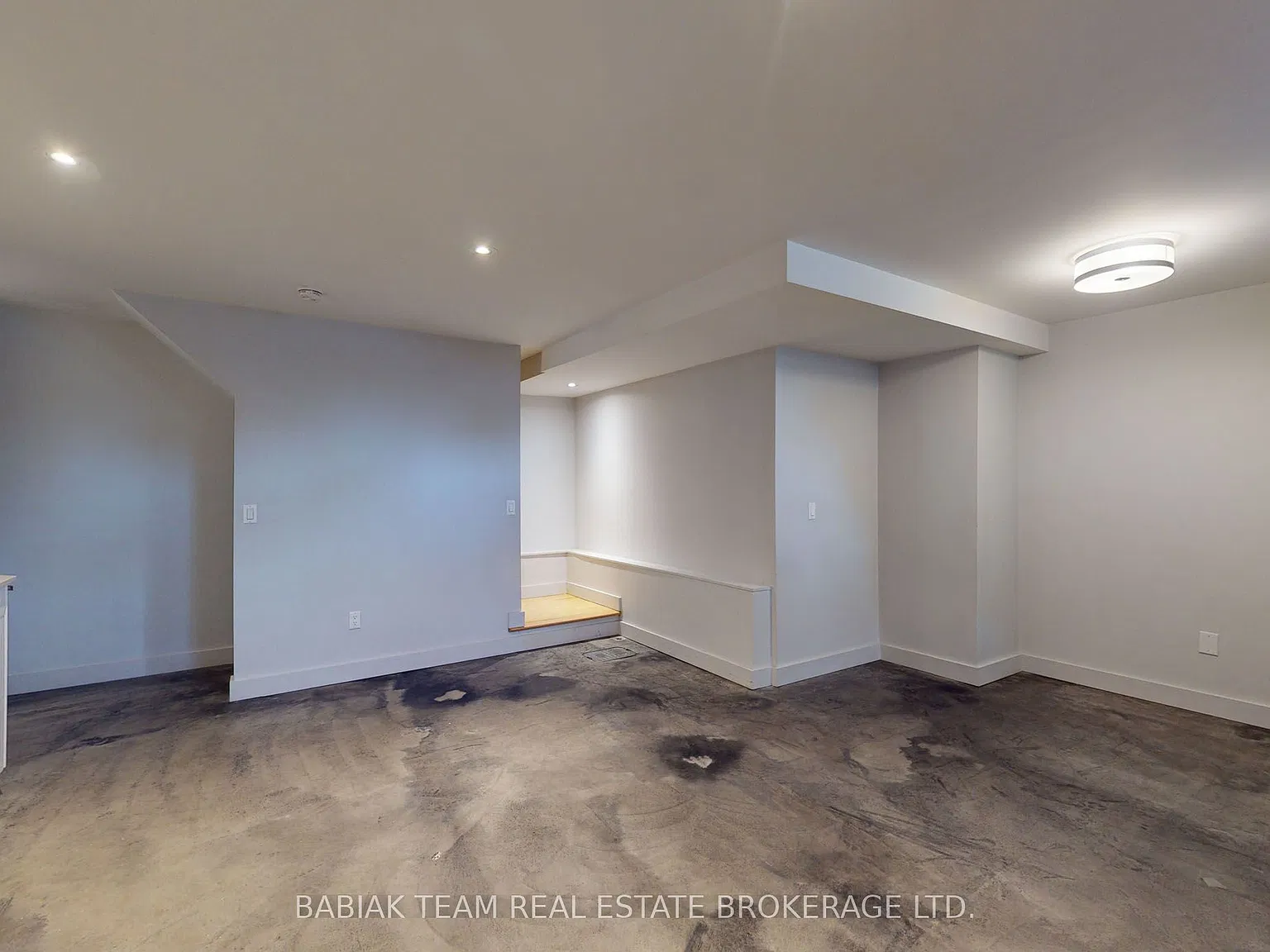 2 bed, $2,275 — Photo 4