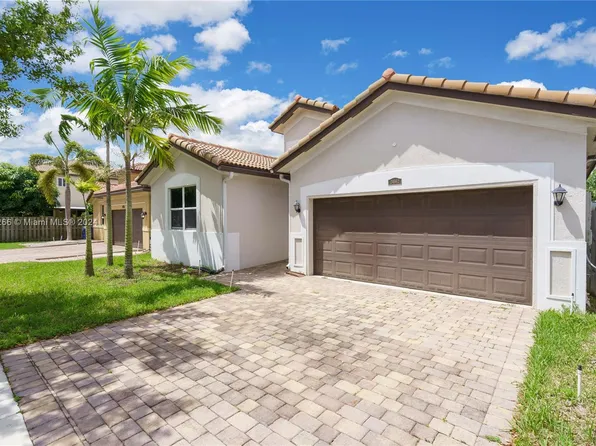 24962 SW 118th Ct, Homestead, FL 33032