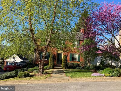210 W 1st St, Front Royal, VA, 22630