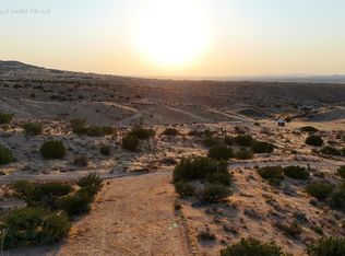 Mountain View Rd, Apple Valley, CA 92308