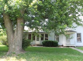 303 S Scott St, Alexis, IL 61412