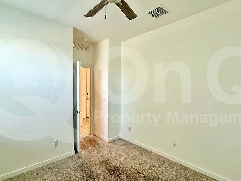 9053 W Agora Ln — Photo 30