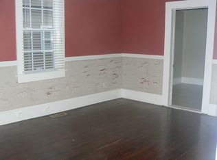 809 S 7th St, Wilmington, NC 28401