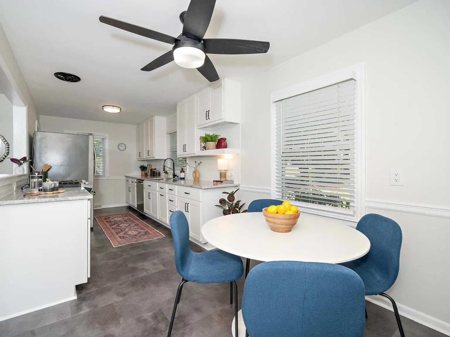 3 bed, 1608 sqft, $2,500 — Photo 3