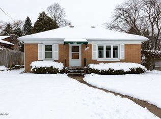 1801 Leith St NW, Grand Rapids, MI 49504
