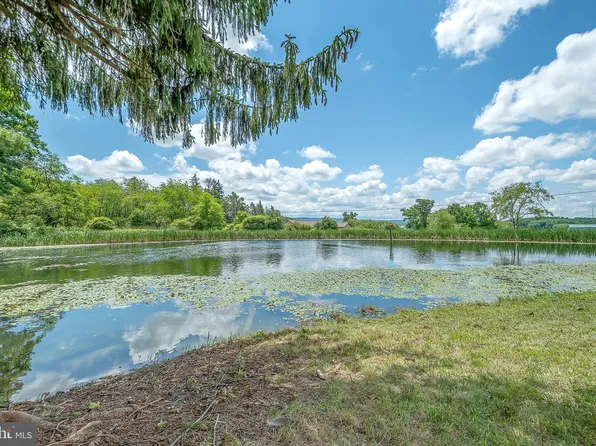 3 Weber Rd, Oakland, MD 21550