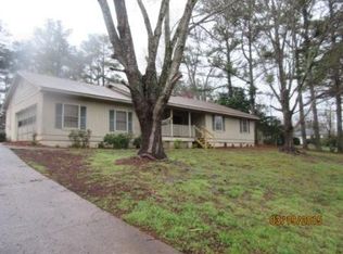 5608 Pepper Tree Ln, Oakwood, GA 30566
