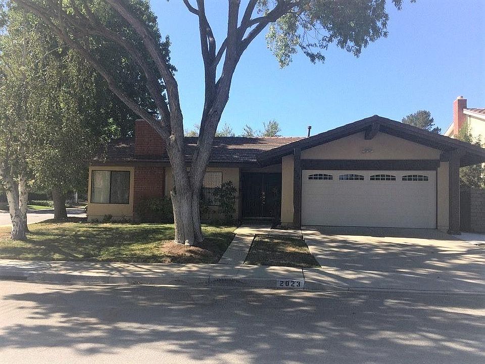 1st image of 2023 Rosebay St