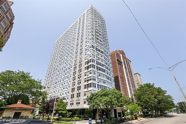 1st image of 3900 N Lake Shore Dr APT 12F