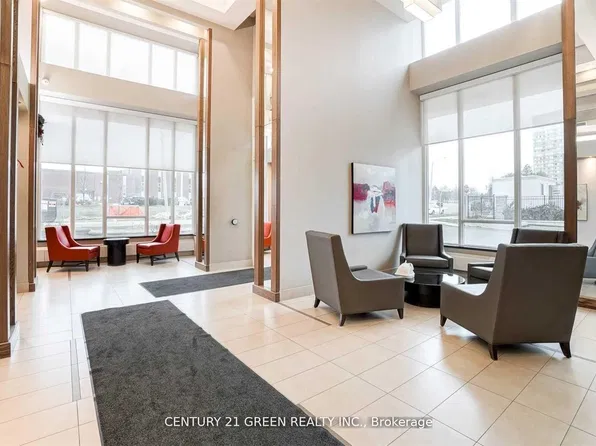 3525 Kariya Dr #507, Mississauga, ON L5B 0C2