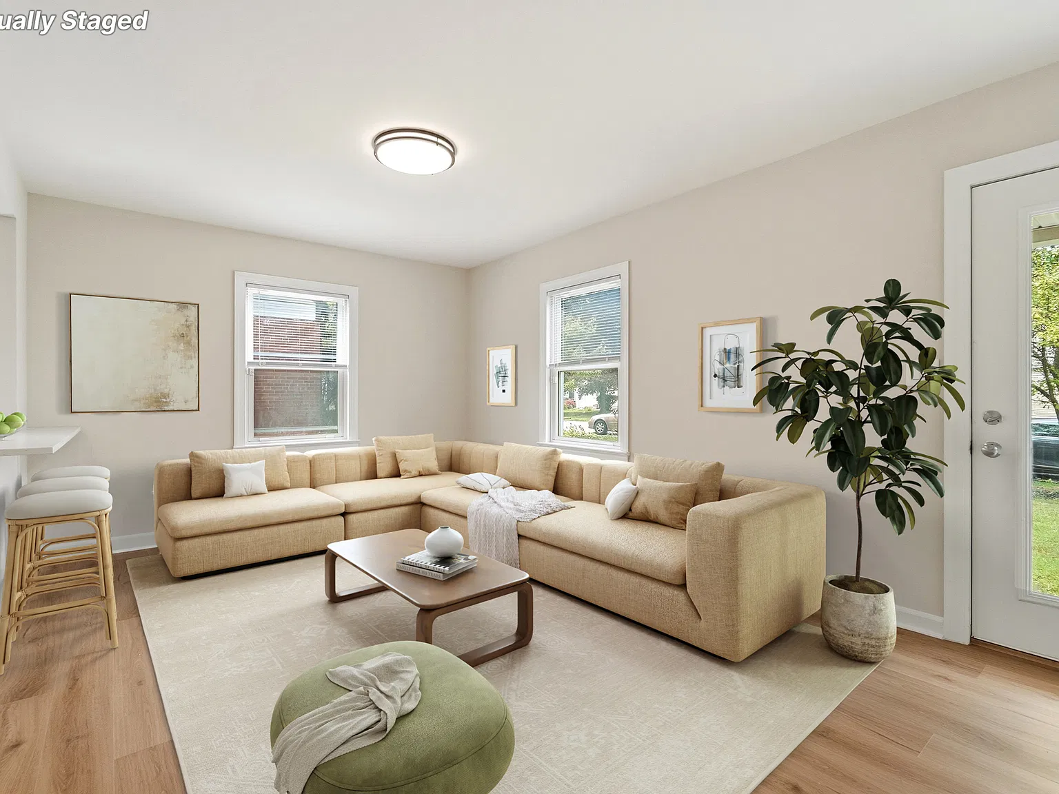 4 bed, 1600 sqft, $2,400 — Photo 4