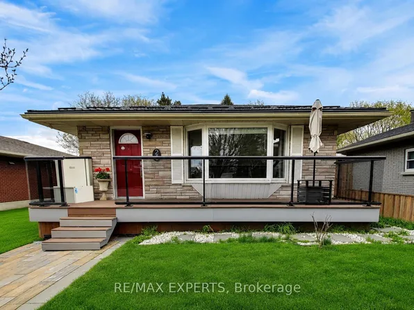 26 Pinedale Dr, Kitchener, ON N2E 1J7