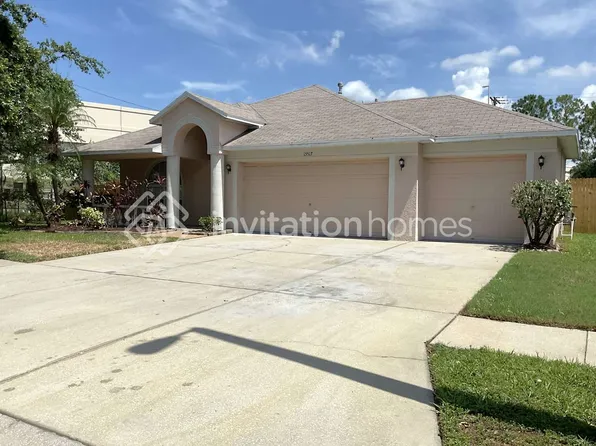 15517 Lake Bella Vista Dr, Tampa, FL 33625