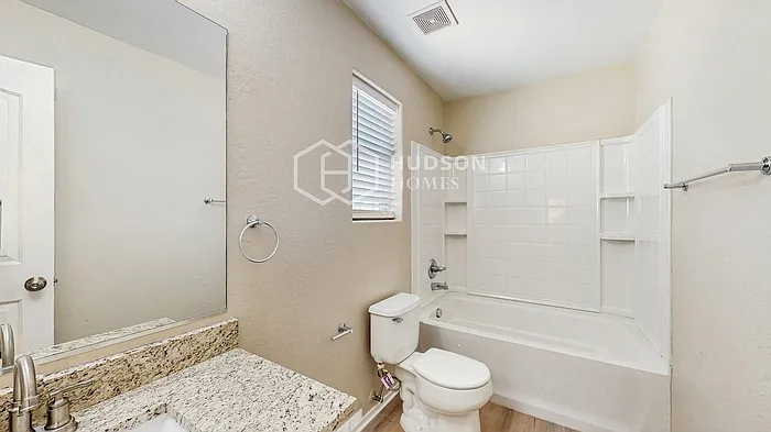 1407 N 79th Ln — Photo 21