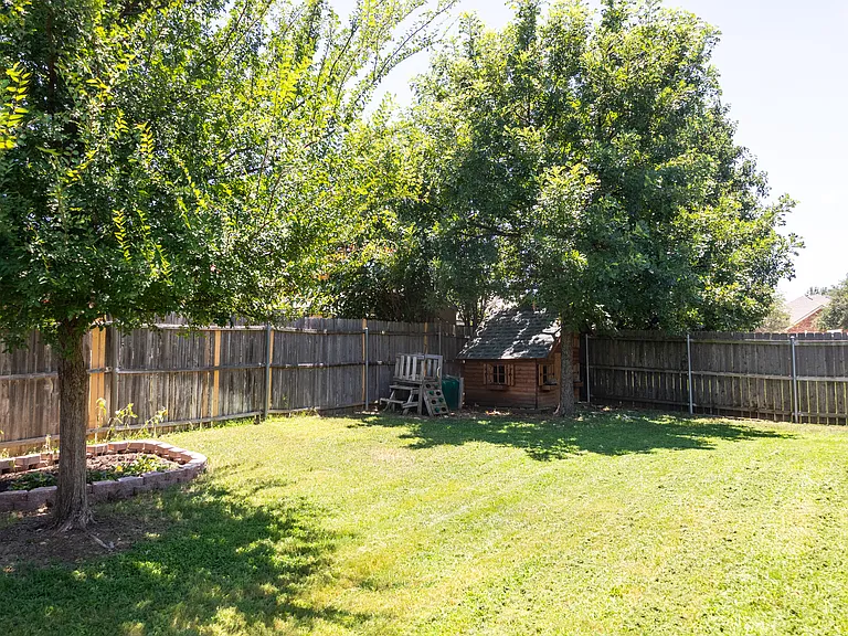 4808 Carrotwood Dr — Photo 21