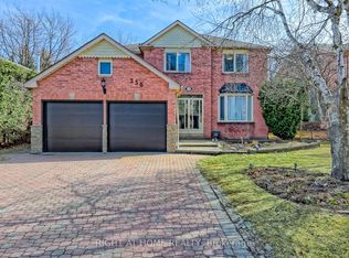 236 McCaffrey Rd, Newmarket, ON L3X1J3