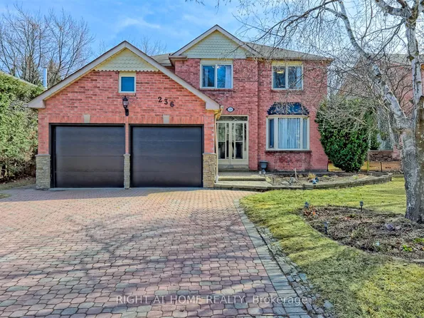236 McCaffrey Rd, Newmarket, ON L3X 1J3