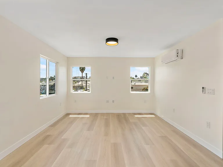 3288 Logan Ave #1 — Photo 6