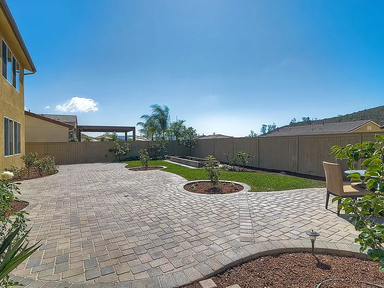 Black Granite Dr — Photo 31
