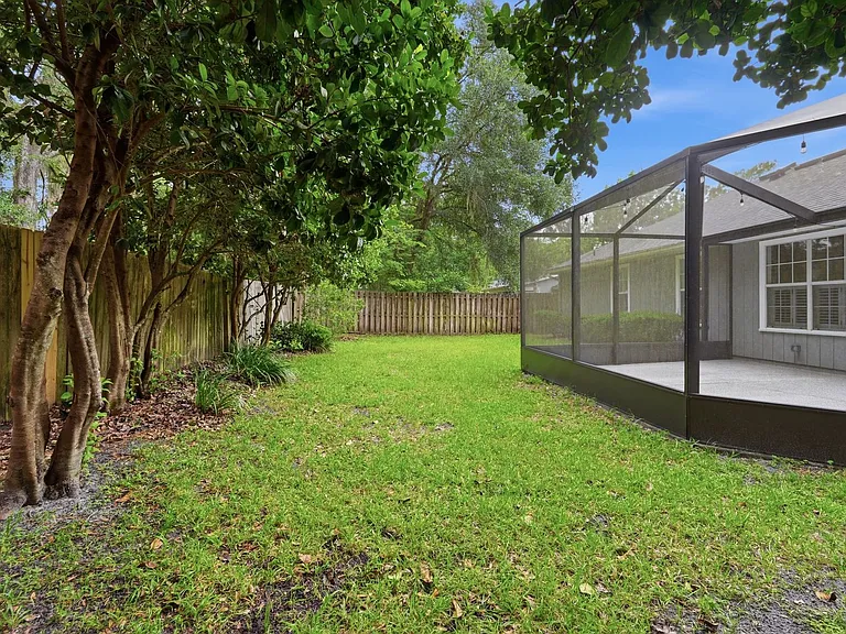 6831 SW 80th Dr — Photo 22