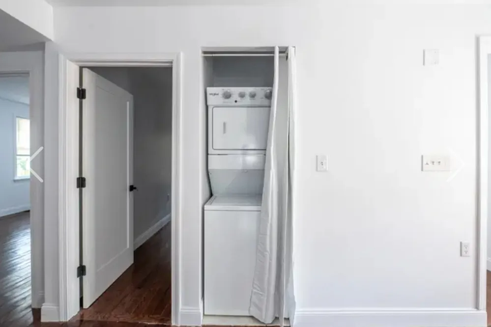 3 bed, 2327 sqft, $1,200 — Photo 4