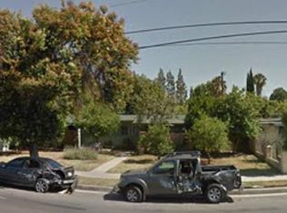 19517 Saticoy St, Reseda, CA 91335