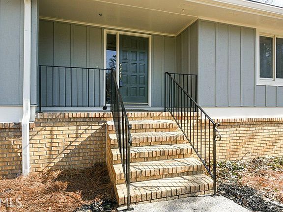 2nd image of 3341 Gulfstream Ln