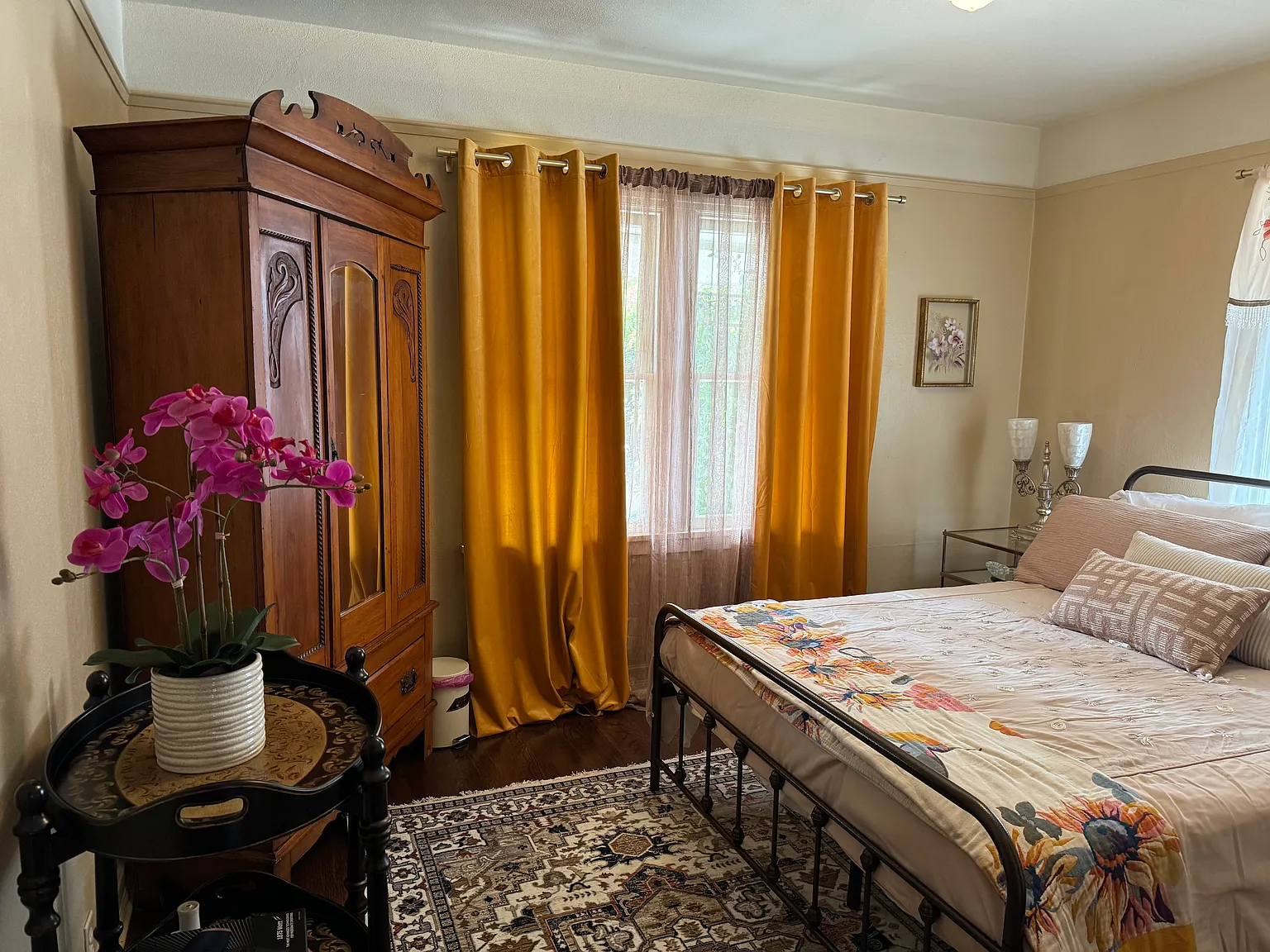 2 bed, 1081 sqft, $2,300 — Photo 3