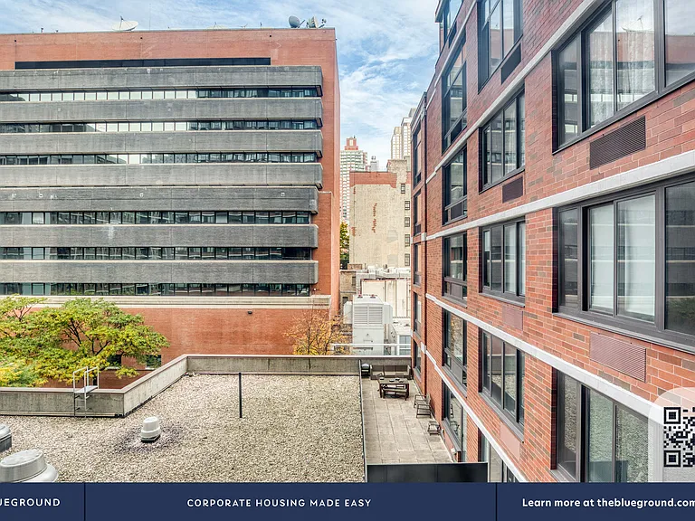 500 W 56th St #713 — Photo 4