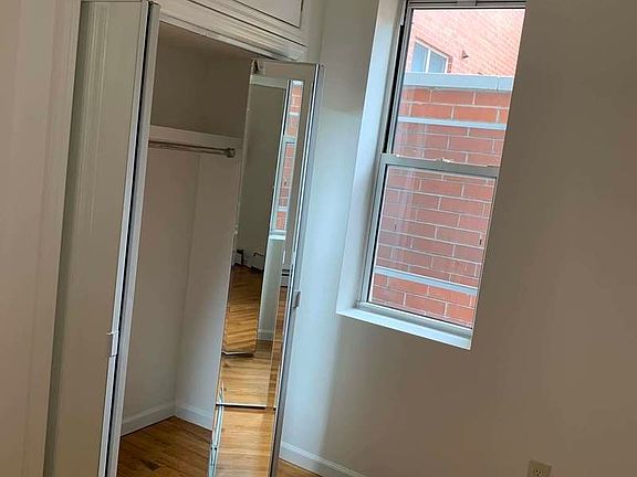 4th image of 502 Washington Ave #1R