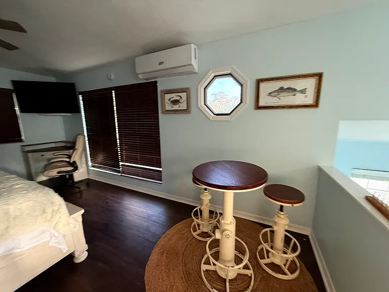 6209 Riverside Dr — Photo 43