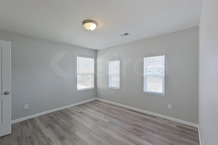 262 Christopher Street Ext — Photo 17