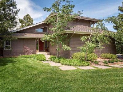 7421 Yorkshire Dr, Castle Pines, CO, 80108