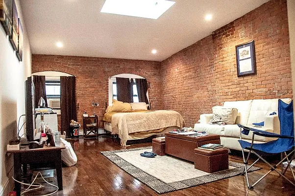 Rented by Town Residential | media 27