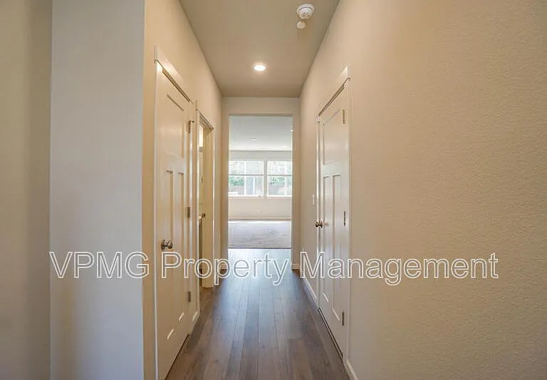11603 NE 138th Ave — Photo 6