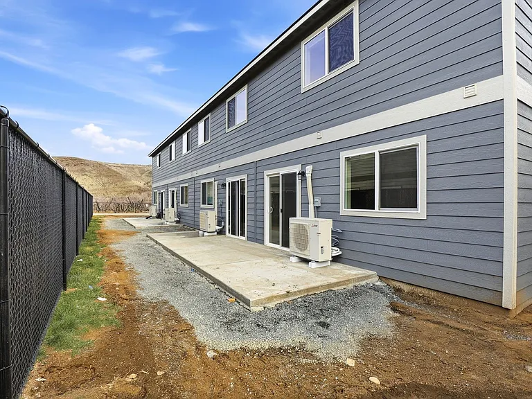 Apple Valley Town Homes — Photo 108