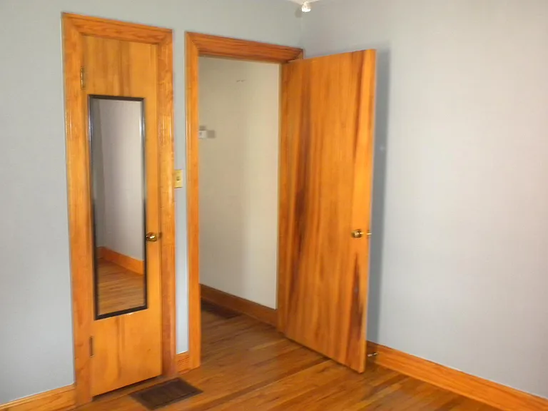 1038 Parkway Dr — Photo 25
