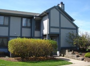 9024 Portage Pointe Dr #4-A, Streetsboro, OH 44241