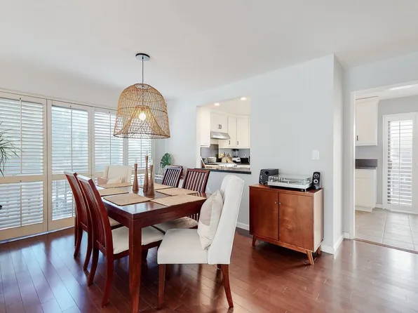 11629 Acama St, Studio City, CA 91604