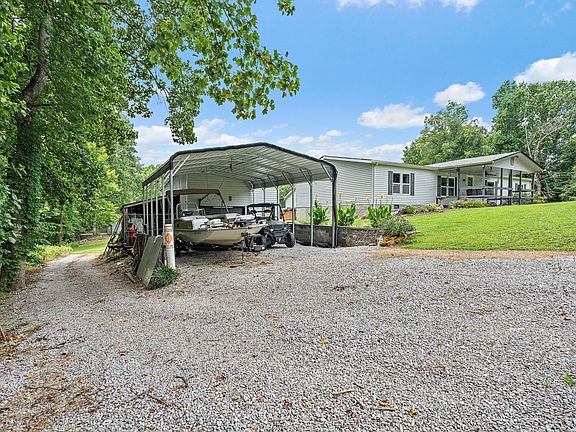 4th image of 1333 Roberts Rd