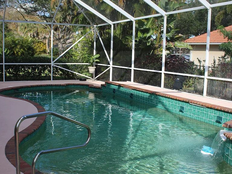 Pool & Patio
