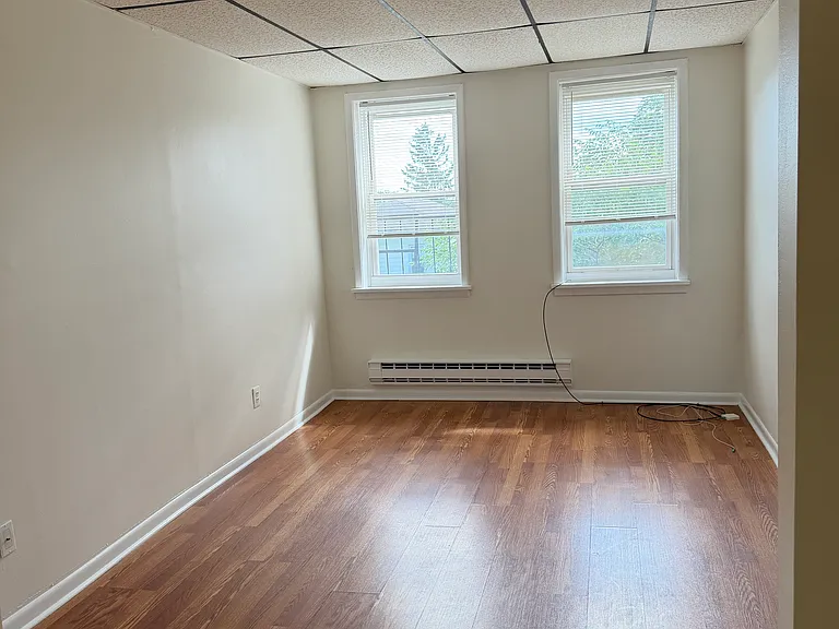 52 Spring St #5 — Photo 2