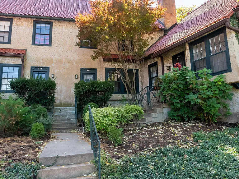 343 N Gore Ave — Photo 21