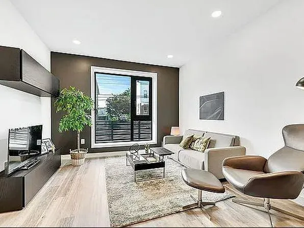 1238 63rd St #D317, Brooklyn, NY 11219