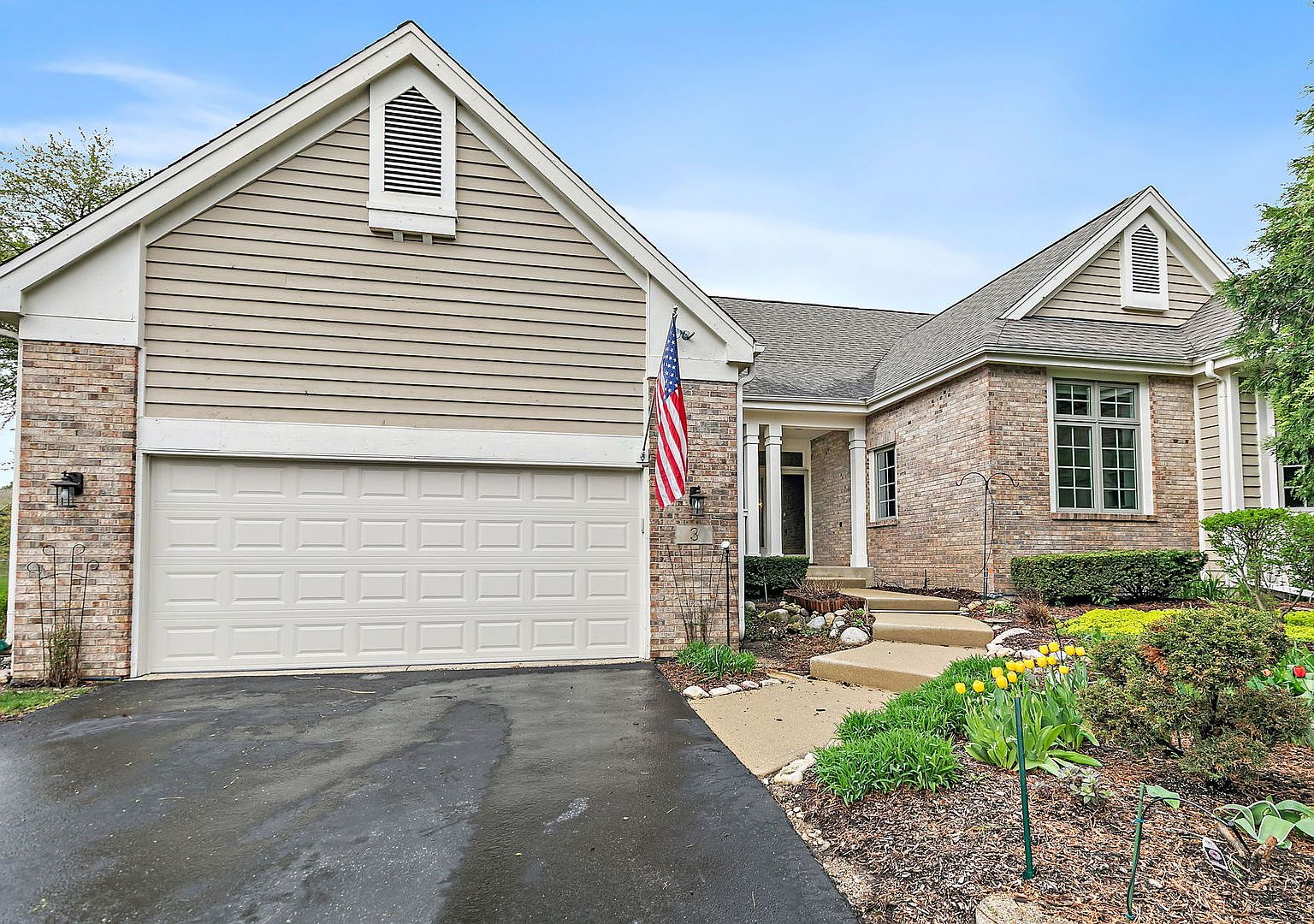 3 Sunvalley Ct
