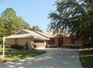 39 Hollyhock Ct, Homosassa, FL 34446