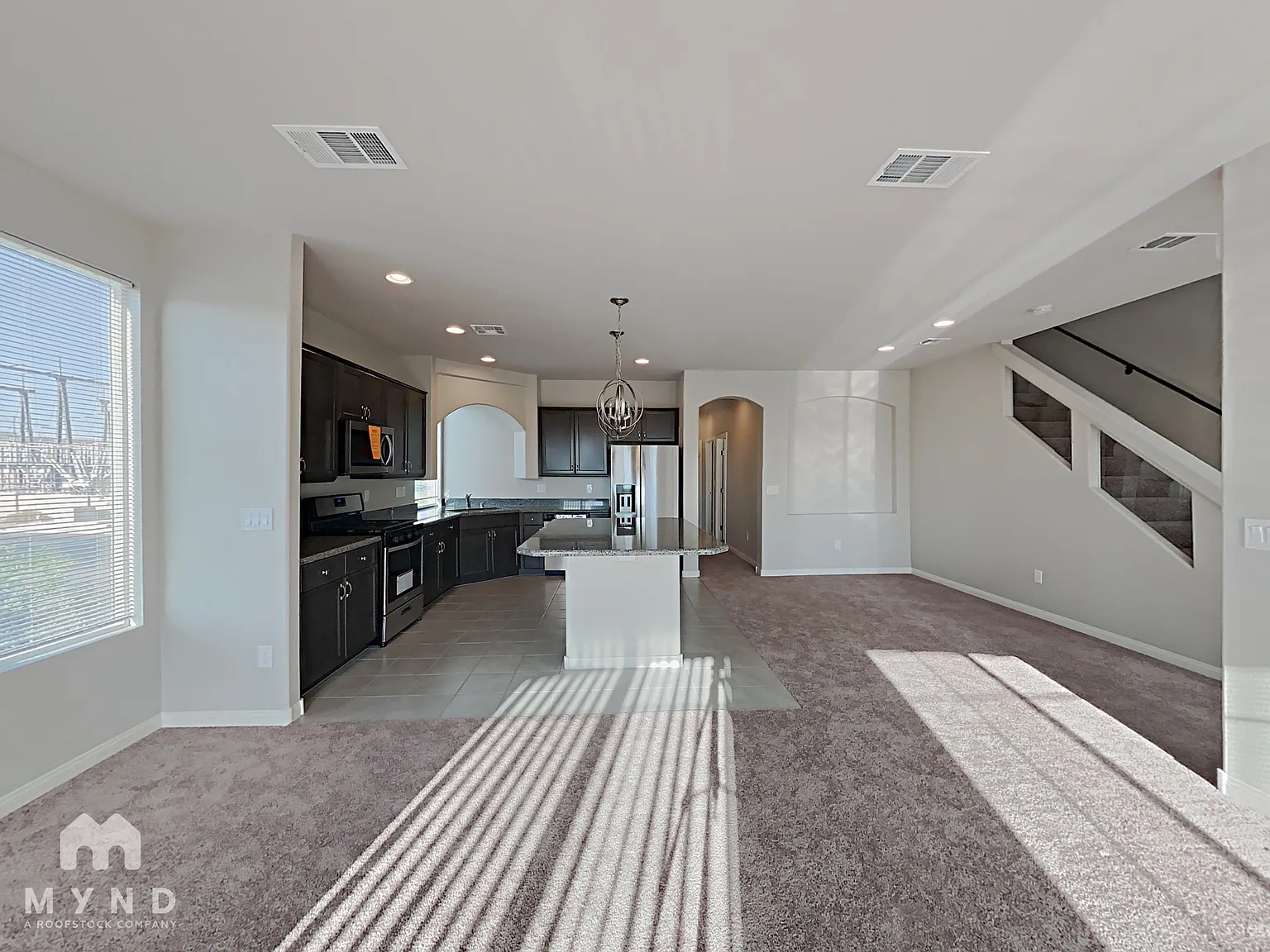 4 bed, 3.0 bath, 2667 sqft, $2,699 — Photo 3