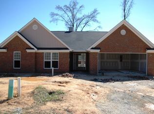 2041 Lake Forest Dr, Grovetown, GA 30813