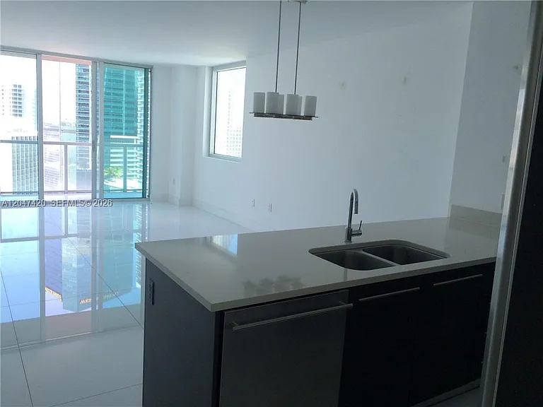 55 SE 6th St #2807 — Photo 11